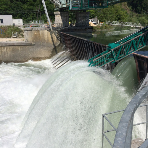 bras de manoeuvre barrage de Seyssel